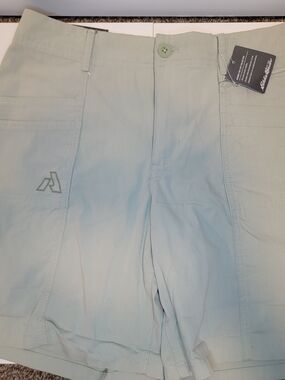 Eddie Bauer Light Sage Green Women's Cargo Shorts